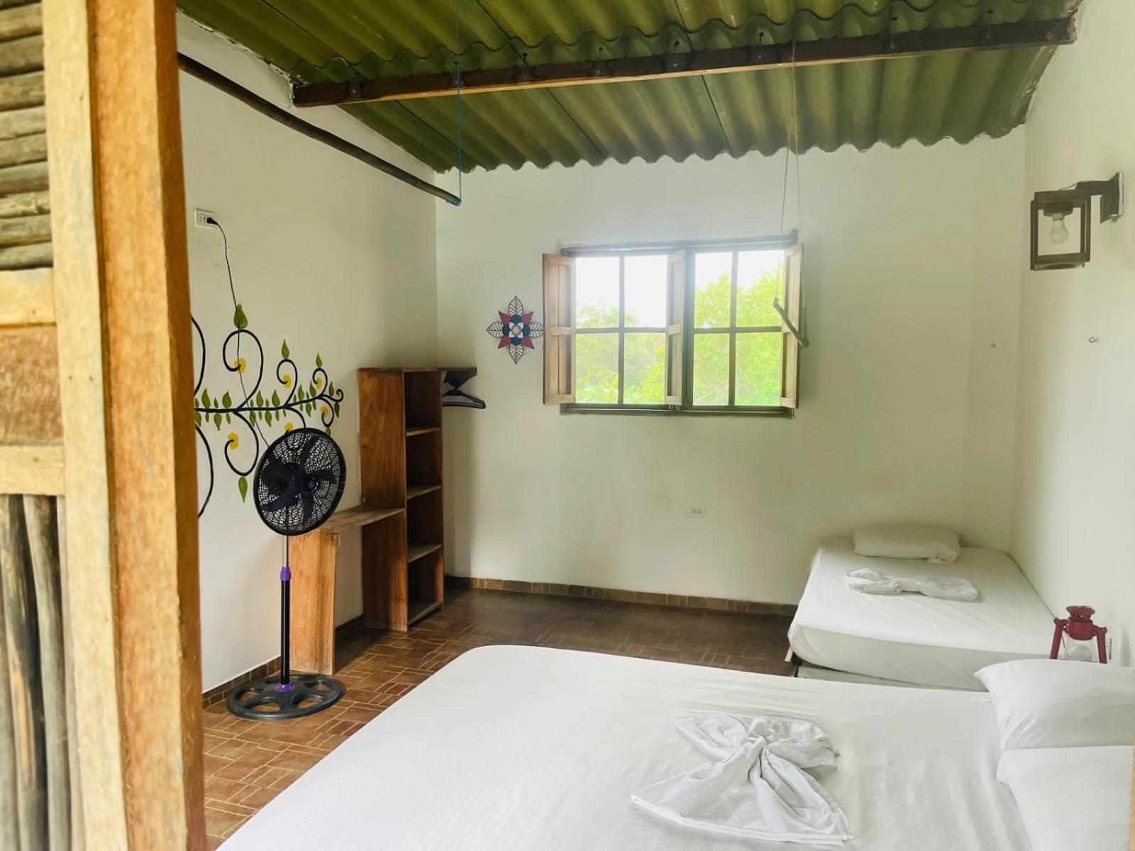 Hostal Luz De Luna 帕洛米诺 外观 照片